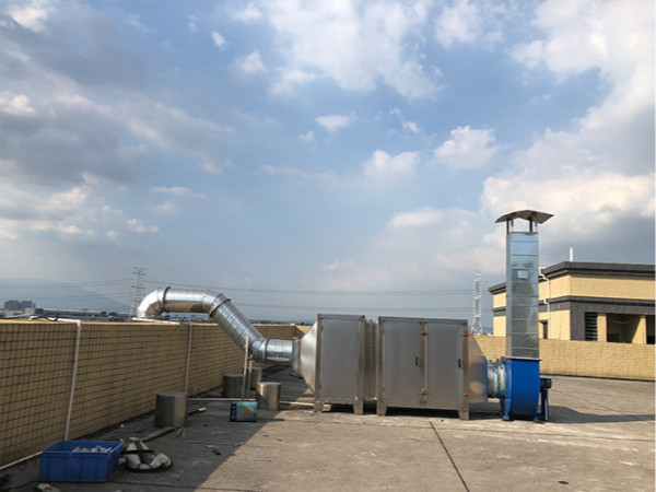 吹膜、制袋工序廢氣如何處理?棉簽成型工序粉塵廢氣如何處理？